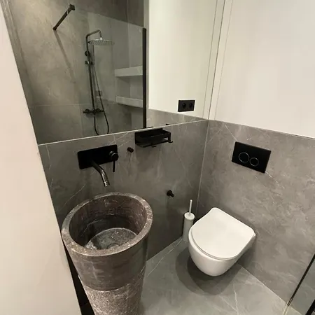 Tronchet Appartement